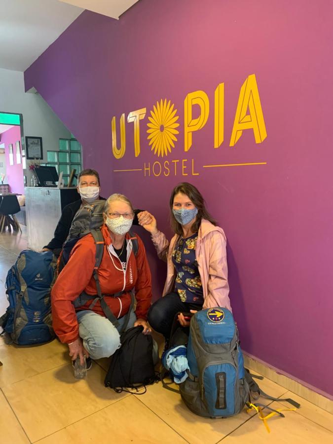 Utopia Hostel 阿帕雷西达 外观 照片