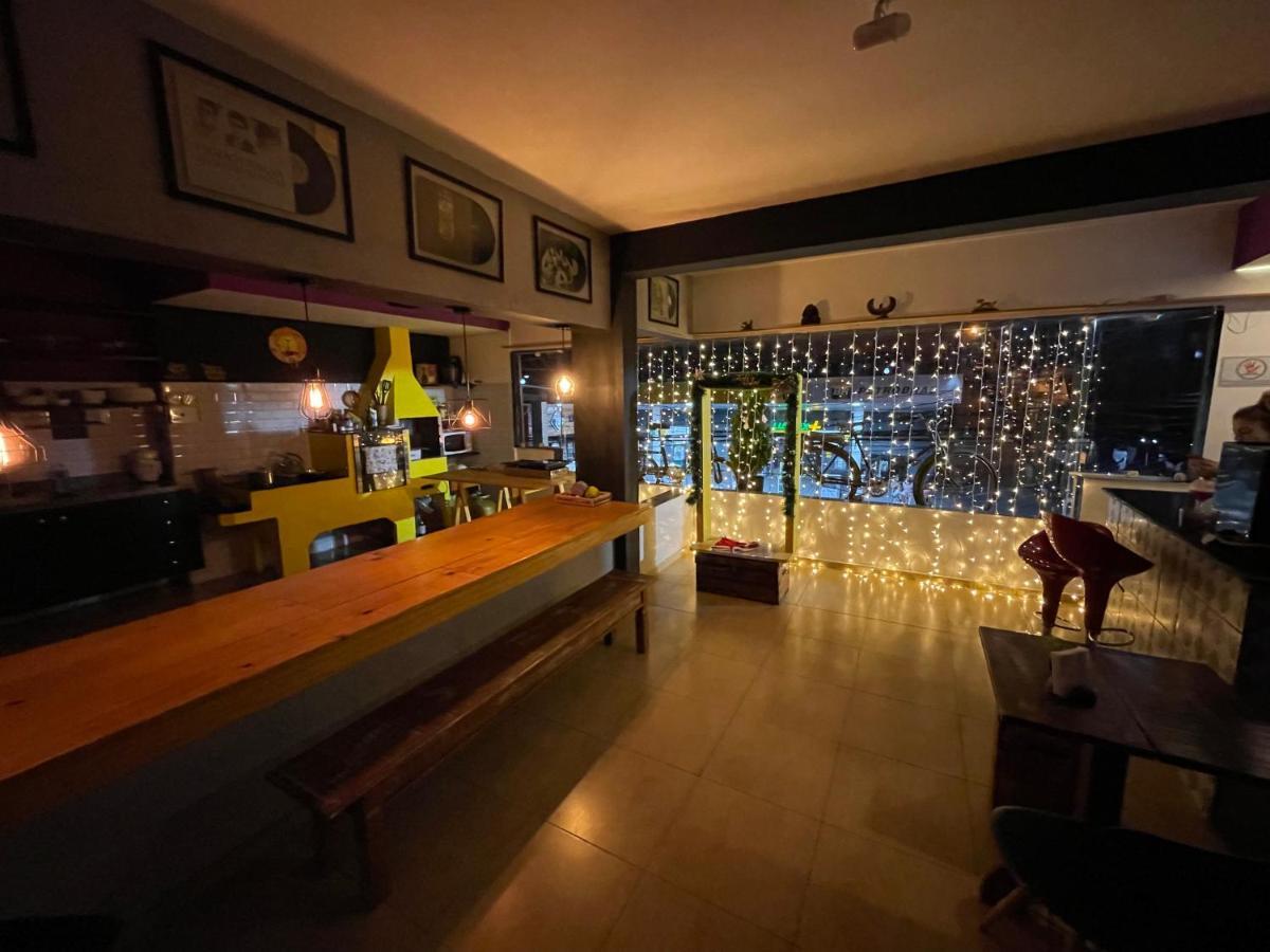 Utopia Hostel 阿帕雷西达 外观 照片