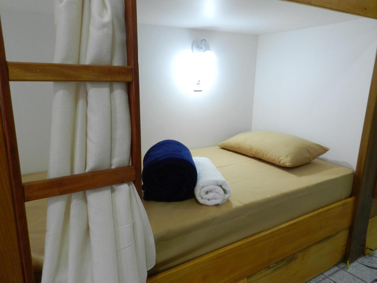 Utopia Hostel 阿帕雷西达 外观 照片